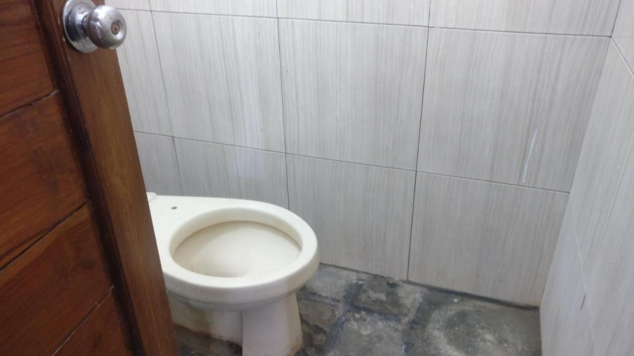 Hotel Kampoeng Drini Brono Zewnętrze zdjęcie