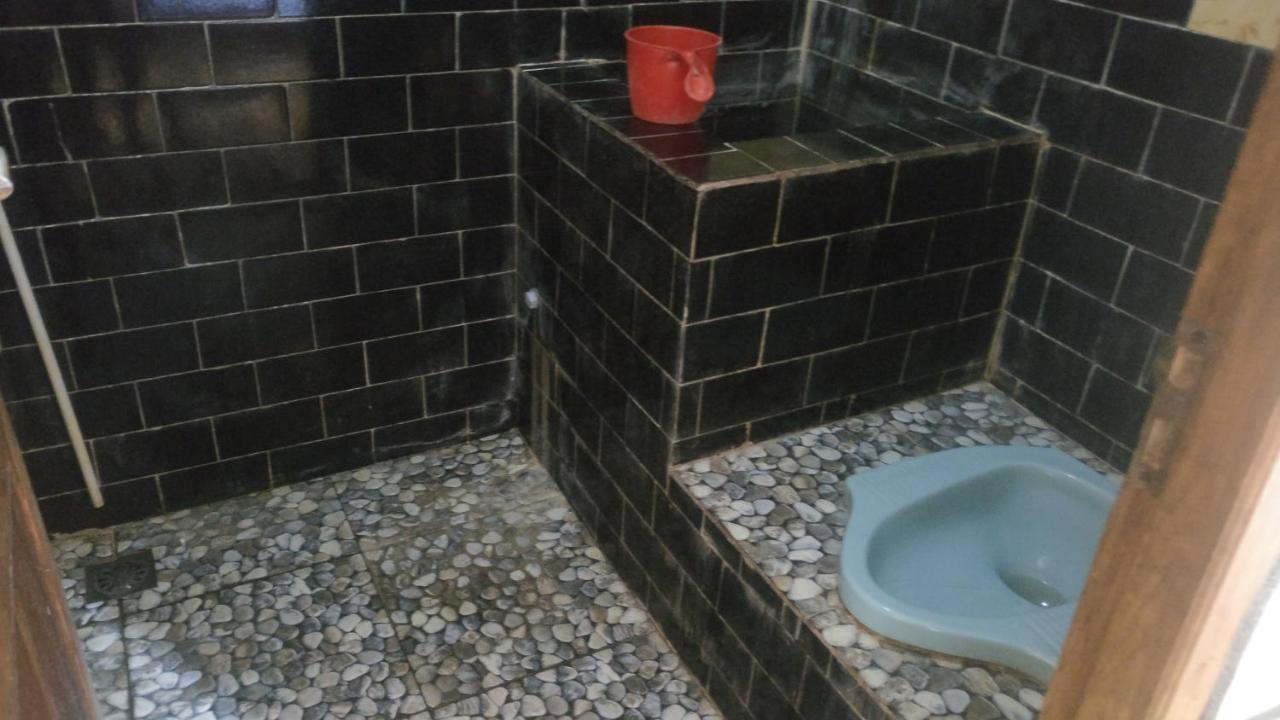 Hotel Kampoeng Drini Brono Zewnętrze zdjęcie